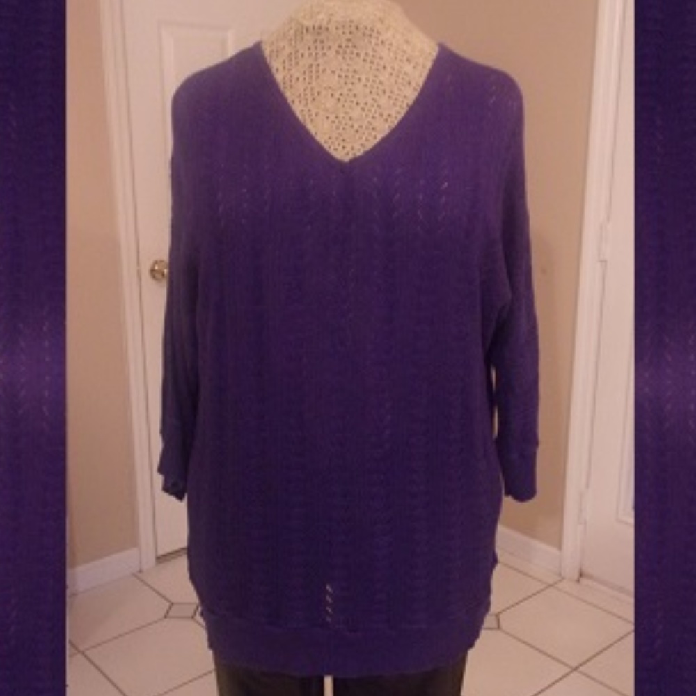 Lavender Seamless 3/4 Sleeve Open Knit Tunic